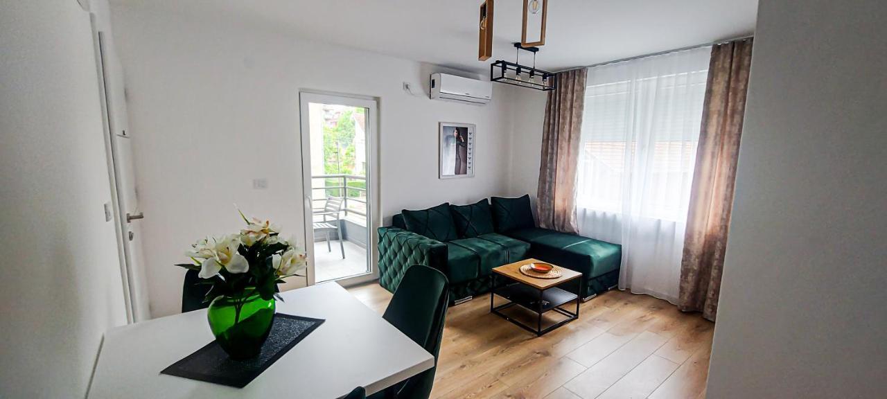 La Casa Apartments ยาโกดินา ภายนอก รูปภาพ