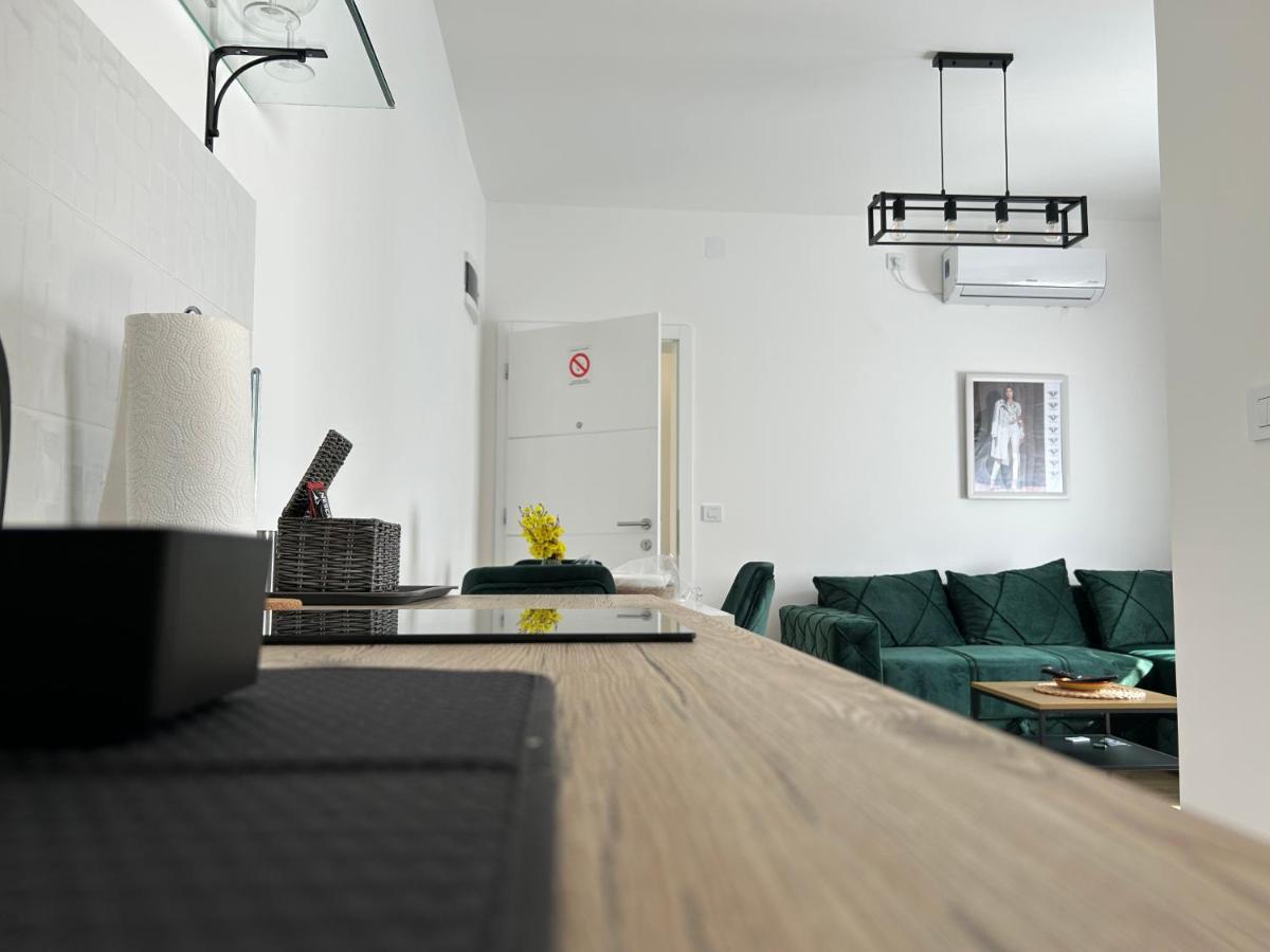 La Casa Apartments ยาโกดินา ภายนอก รูปภาพ